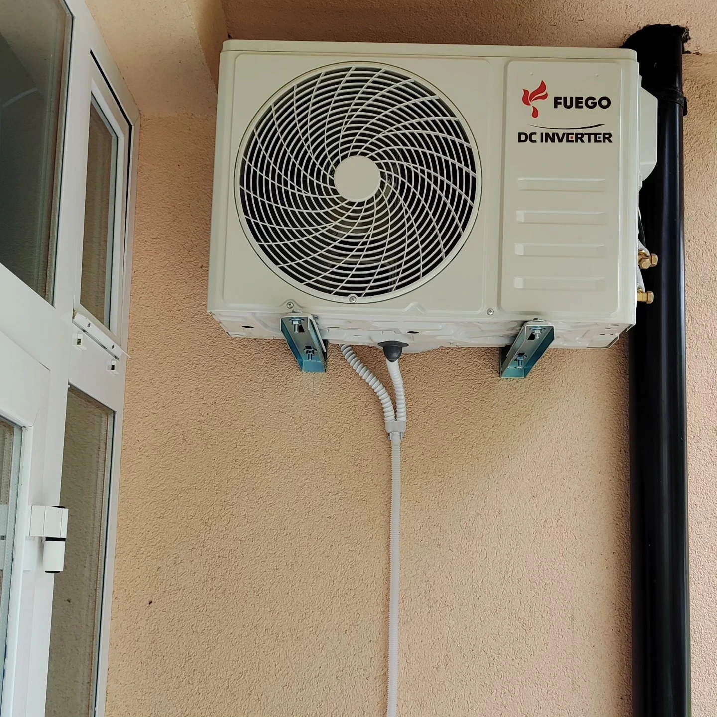 Ugradnja unutrašnje jedinice Fuego klime u stan - Sarajevo