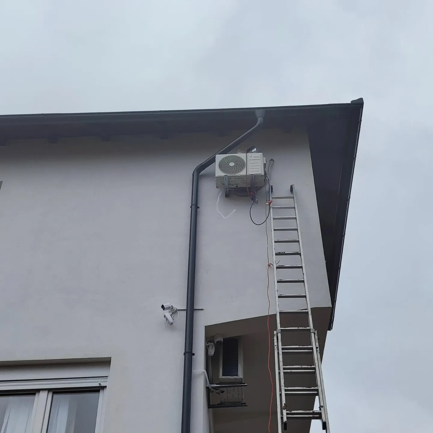 Brzi servis i dopuna freona za Fuego klima uređaje Sarajevo