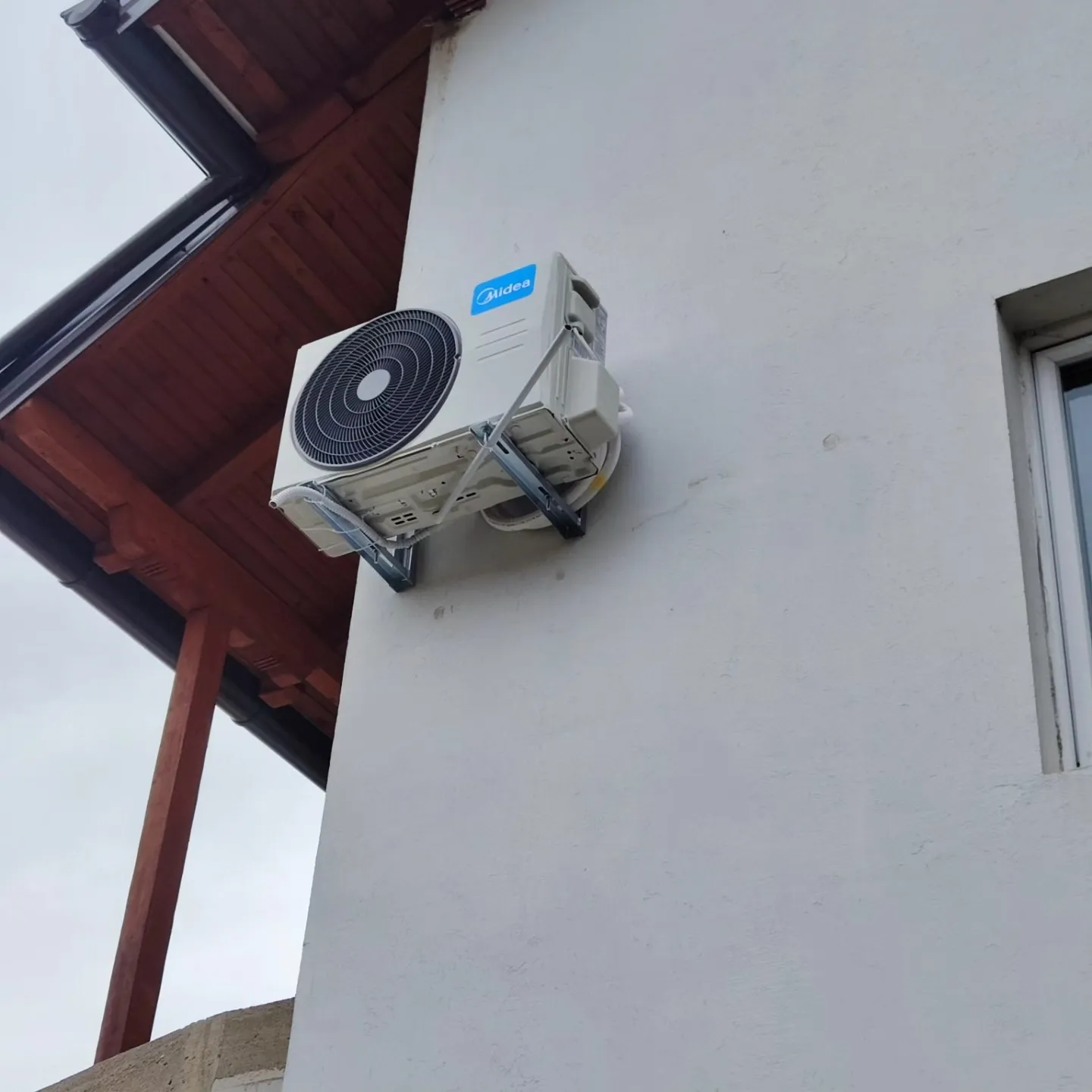 Godišnji servis Midea klime za dugotrajan i pouzdan rad